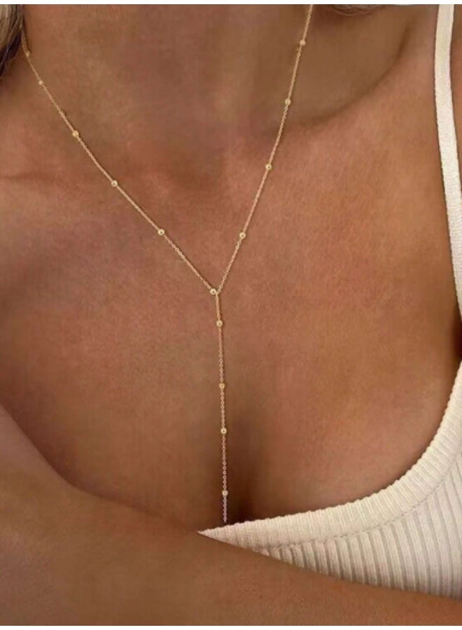 YUCCA Simple geometric rope necklace with a unique design - Image 3