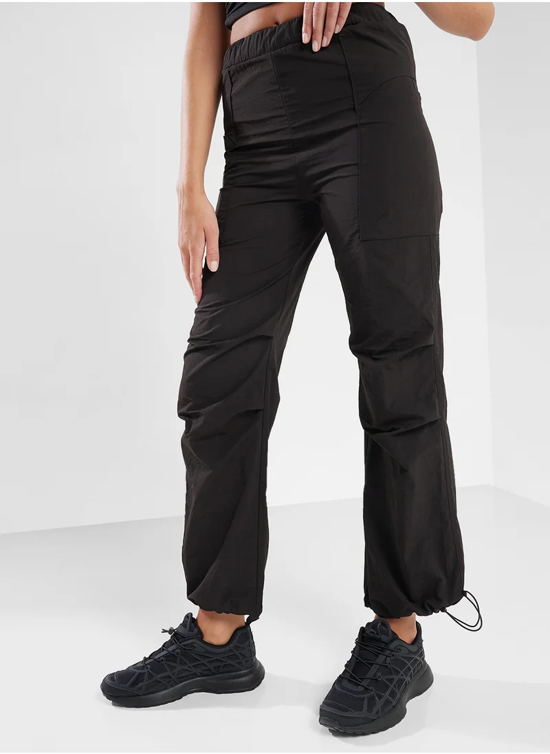 فورورد Elasticised Waist Wide Leg Parachute Pants