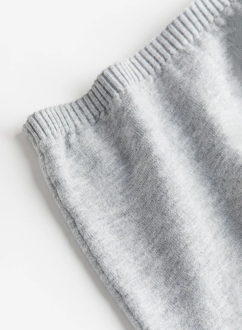 H&M Fine-Knit Mini Shorts