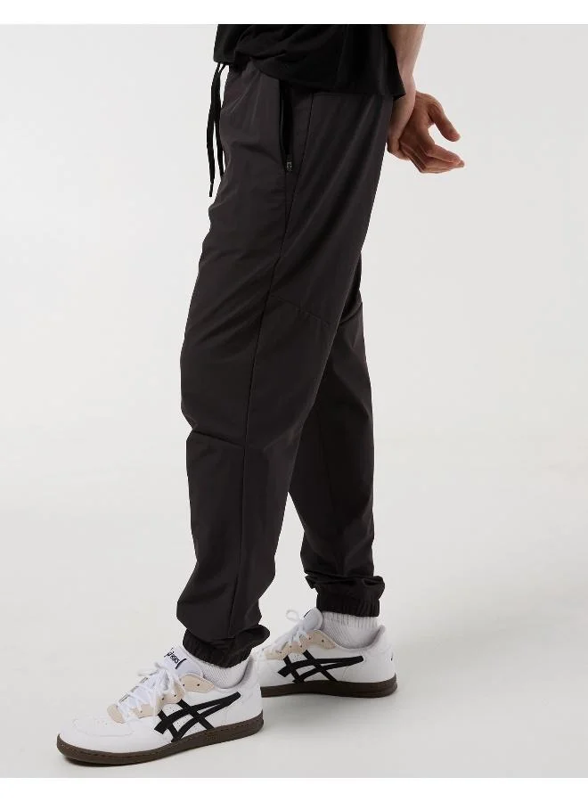 American Eagle 24/7 Tech Jogger