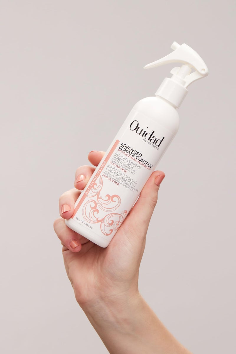 Ouidad بلسم أويداد المتقدم للتحكم في المناخ للشعر المجعد، 8.5 أونصة سائلة، بلسم متعدد الاستخدامات للشعر المجعد ورذاذ واقي من الحرارة، خالي من الكبريتات والبارابين وتجارب القسوة على الحيوانات - Image 5