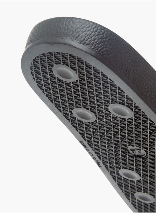 LBL by Shoexpress Men Textured Slip-On Slides  - Image 4