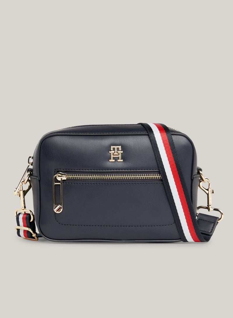 Hilfiger Denim Tommy Hilfiger Elegant Navy Blue Crossbody Bag - Image 1