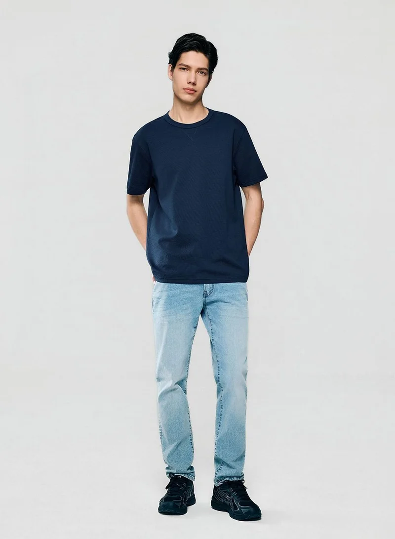 جيوردانو Men’s Regular Fit Stretch Waffle Tee