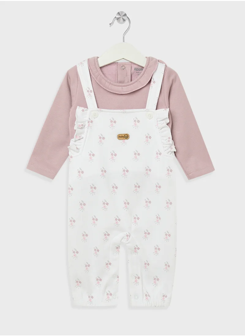 ريبلز مع نمشي Infants Girls Dungarees