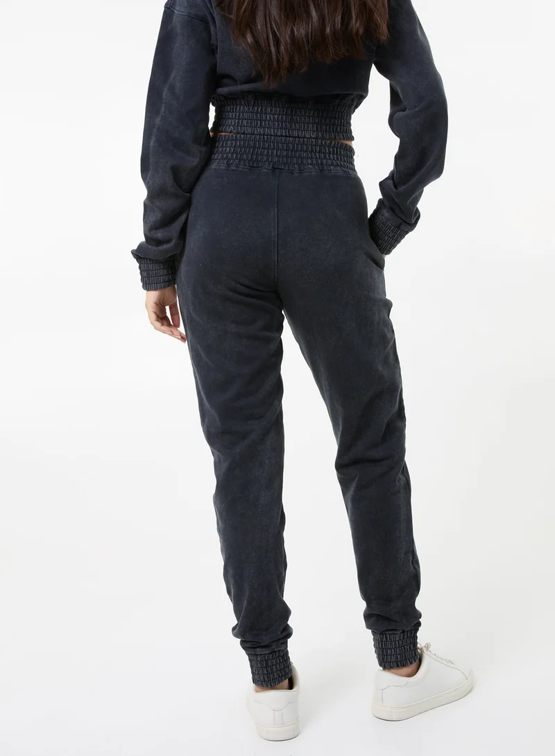 بينك فانيلا Wash Cuffed Joggers