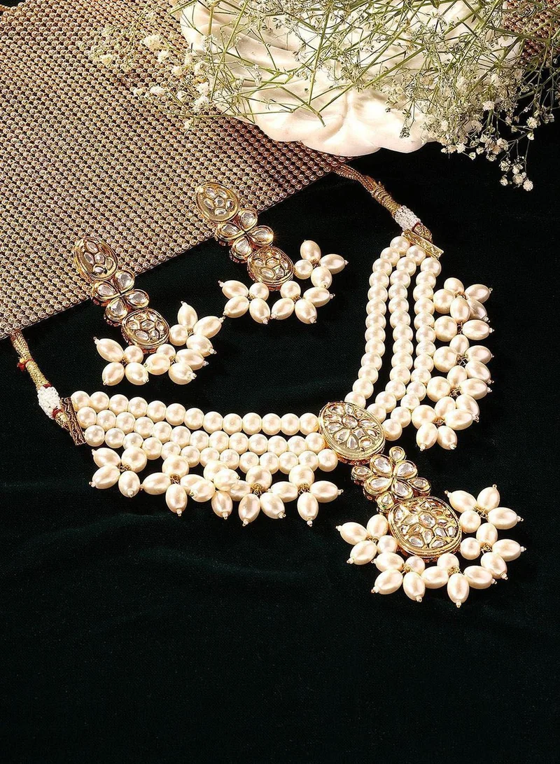 Priyaasi Floral Pearl-Studded  Beaded Elegant Pattern Jewellery Set