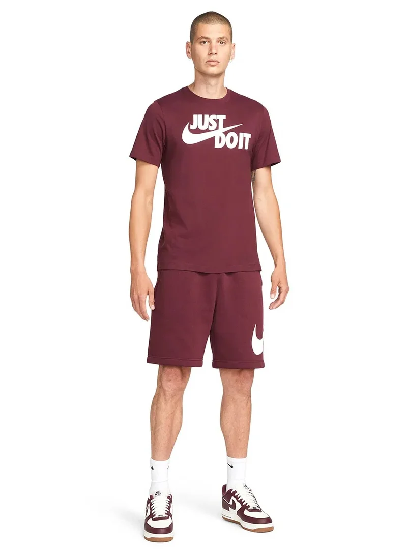 Nike Just Do It Swoosh T-Shirt