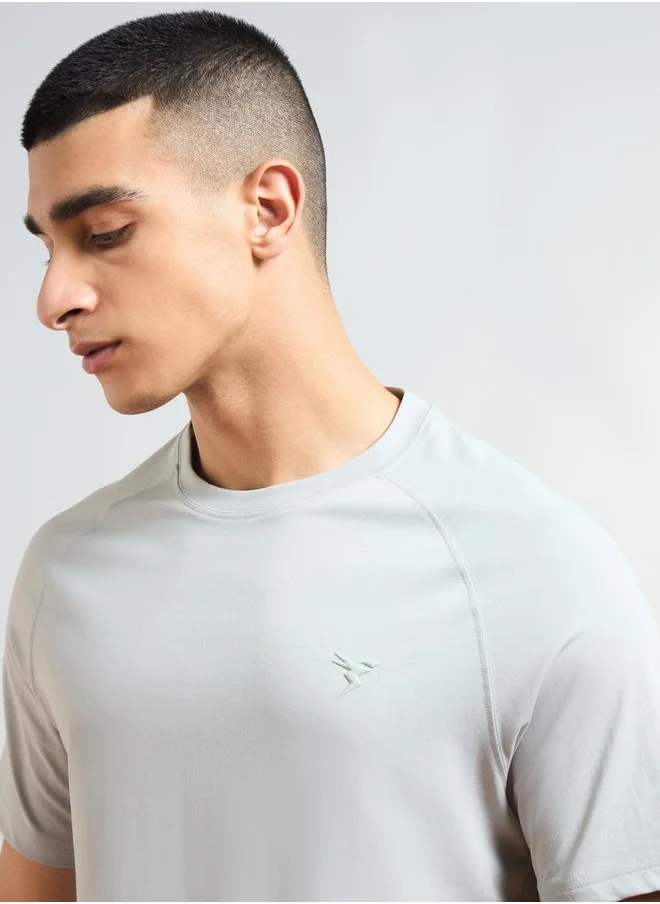 تكنوسبورت Technosport Solid Raglan Sleeves Round Neck T-Shirt