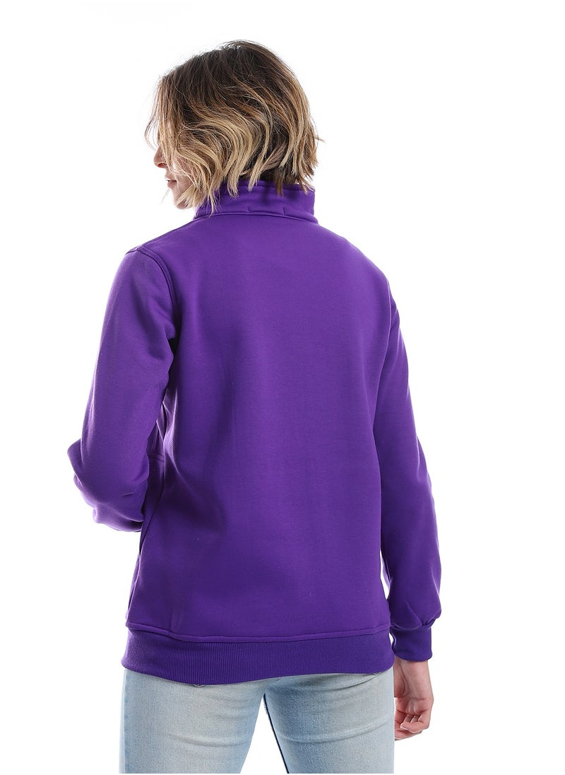 Caesar - Women Closed Hoodie With Front Zipper - Image 1