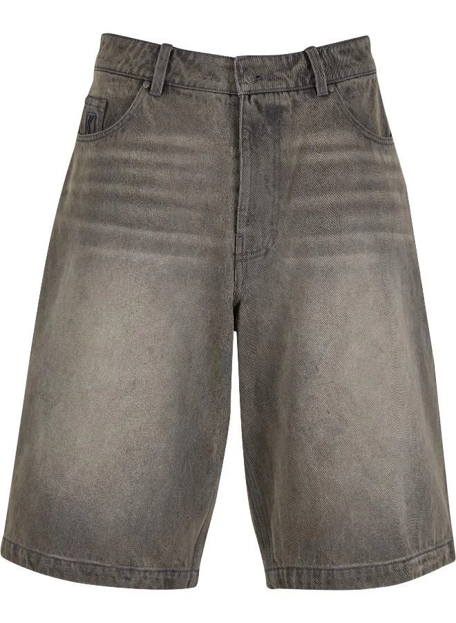 كارل كاني جينز قصير واسع فضفاض