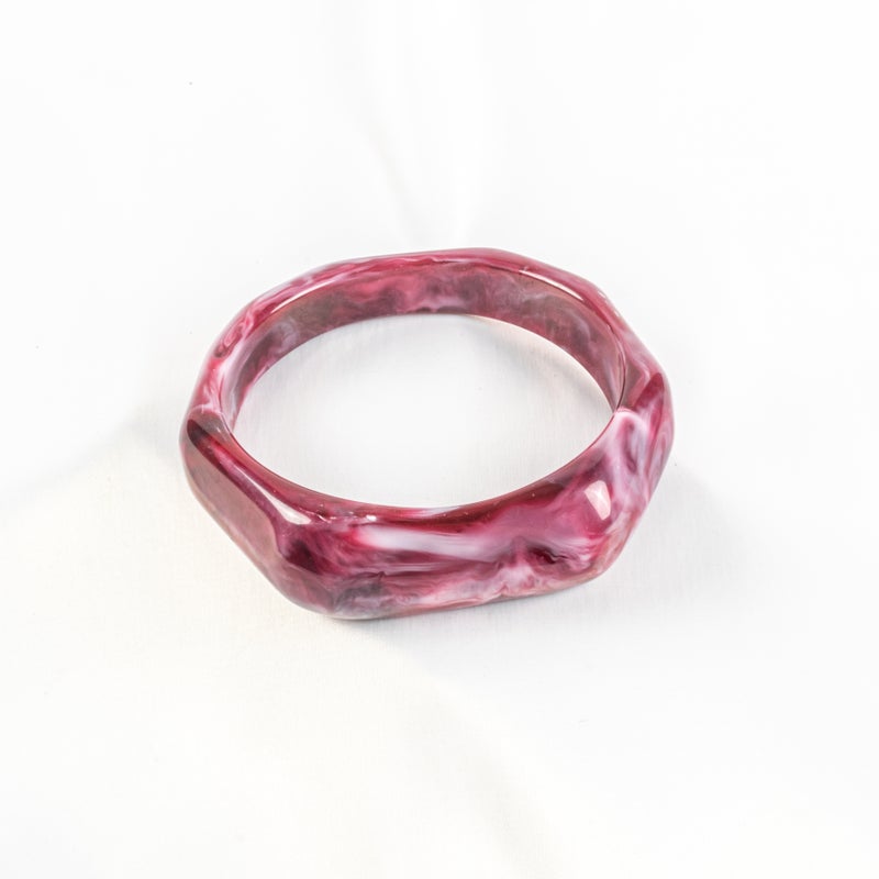 أسورة أكريليك باللون المارون الرخامي - Image 2