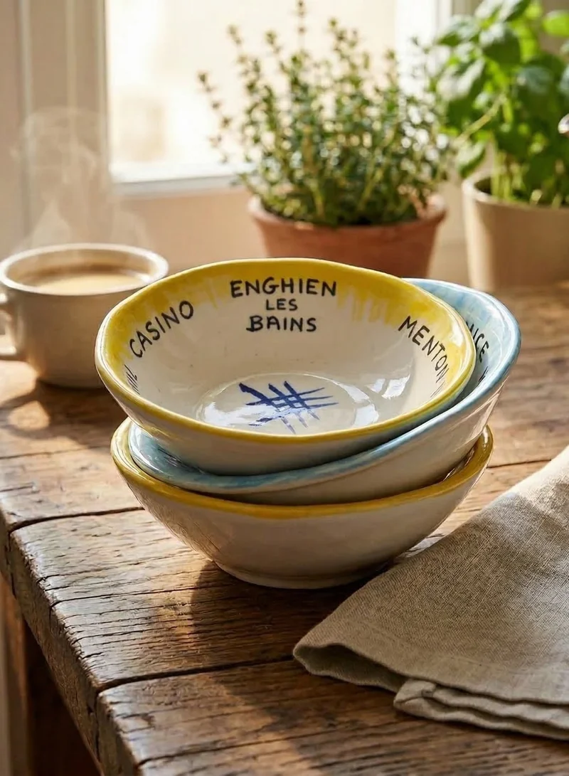 سوق الزعفران وعاء مستوحى من الطراز الفندقي الكلاسيكي مع رسومات زخرفية – باللون الأزرق