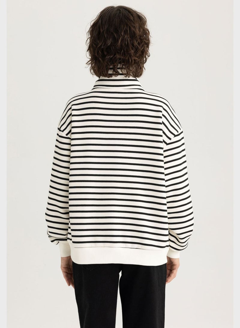 DeFacto Stripe Detail Sweatshirt  - Image 2
