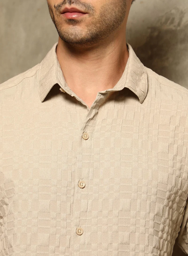 Campus Sutra Men's Saltbox Beige Embossed Geometric Shirt