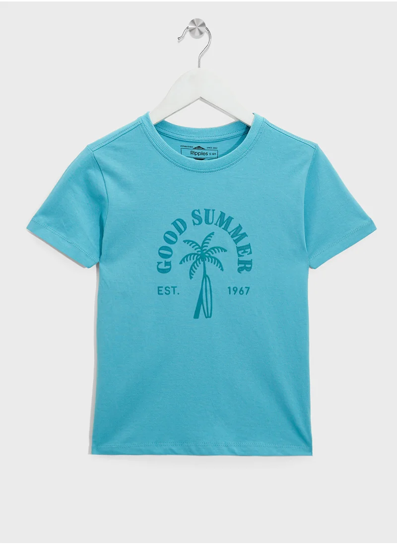 ريبلز مع نمشي Oversized T-Shirt & Shorts Set
