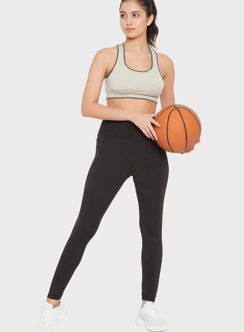 Clovia Feather Feel High-Rise 3 Pocket Tights