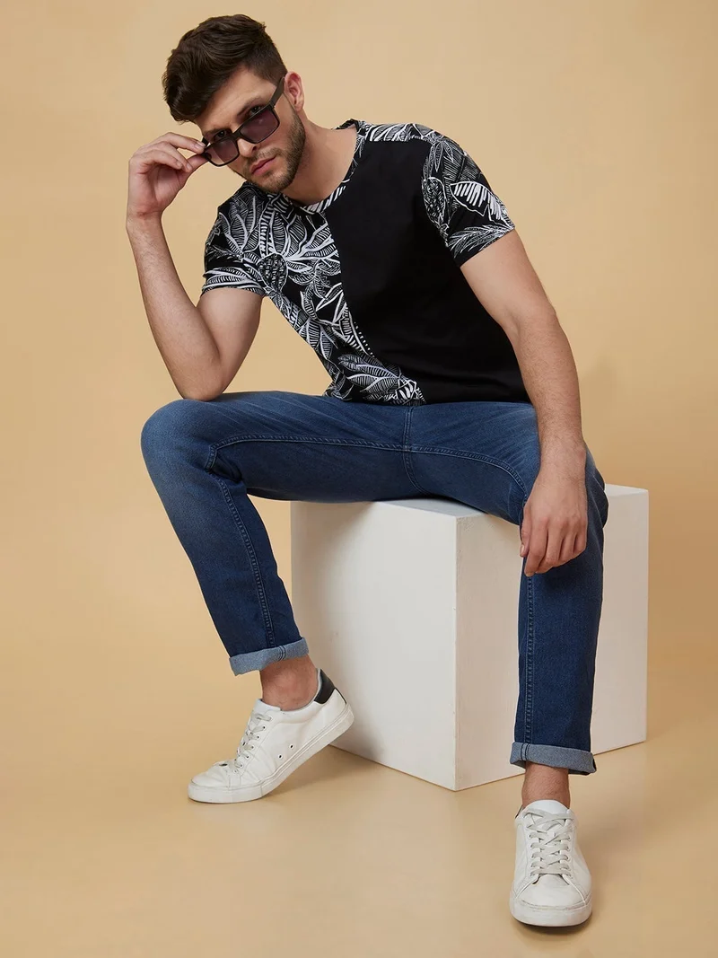 globus Globus Men Black Printed Cotton T-shirt