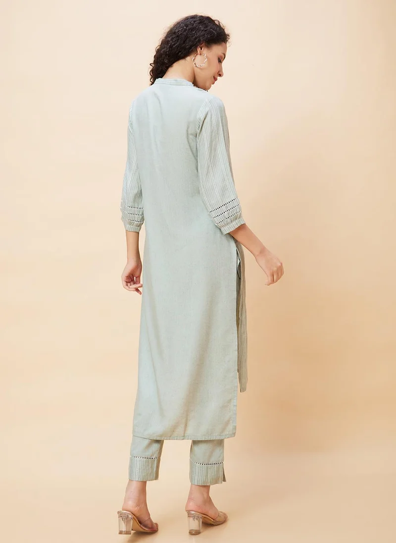 globus Globus Women Mandarin Collar High Low Kurta With Trousers