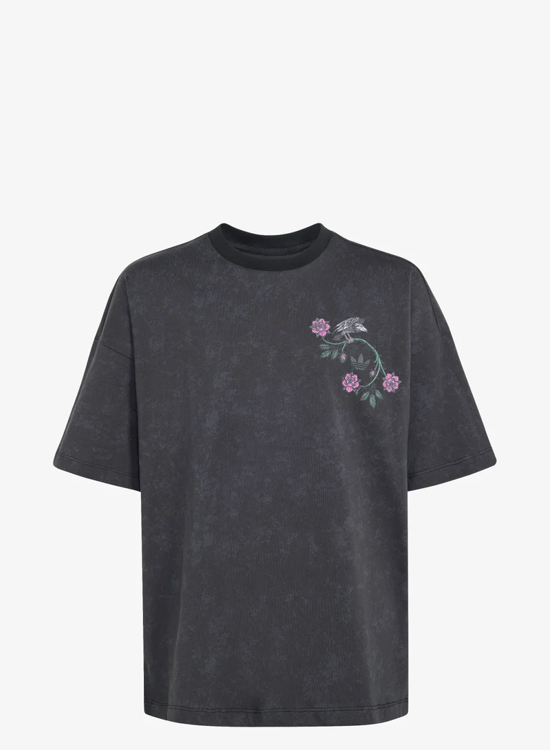 adidas Originals ADIDAS DISNEY VILLAINS OVERSIZED WASHED GFX T-Shirt