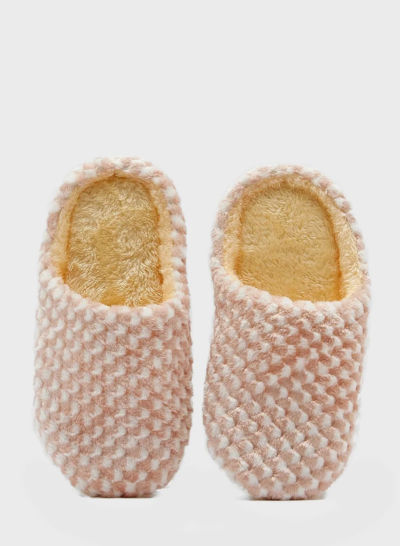 Ginger Textured Closed Toe Bedroom Slippers