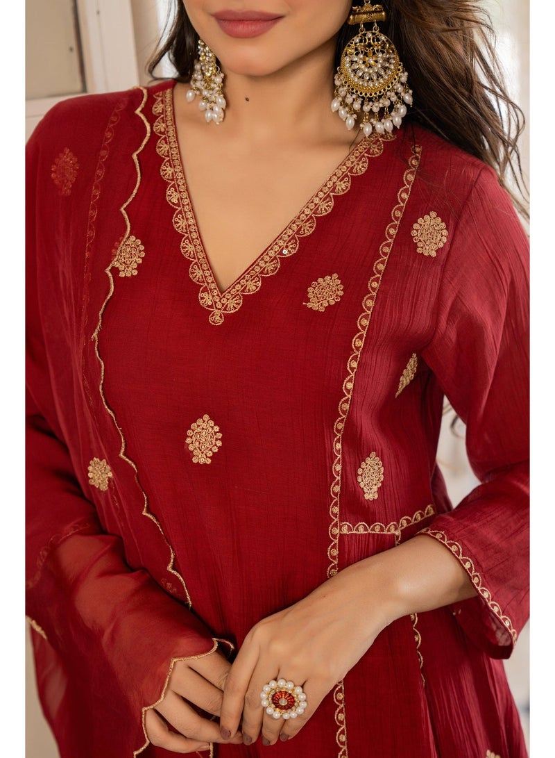 PRIYA’S PANACHE Premium AnarKali Kurta Set for Women with Dupatta & Pants | Indian Ethnic Wear | Anarkali Salwar Suit | Kurti Set Ladies | Festive, Wedding & Party Wear | Maroon - Image 4