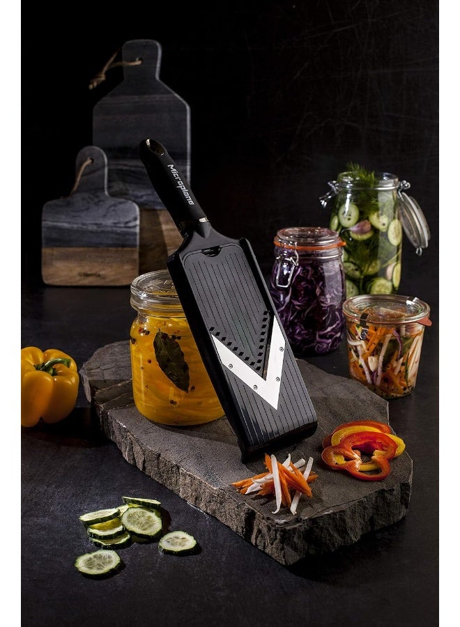 Microplane Adjustable Mandoline Slicer with V-Blade and Julienne Stainless Steel Blades, Handheld Mandoline for Potatoes, Carrots and Other Vegetables - Image 4