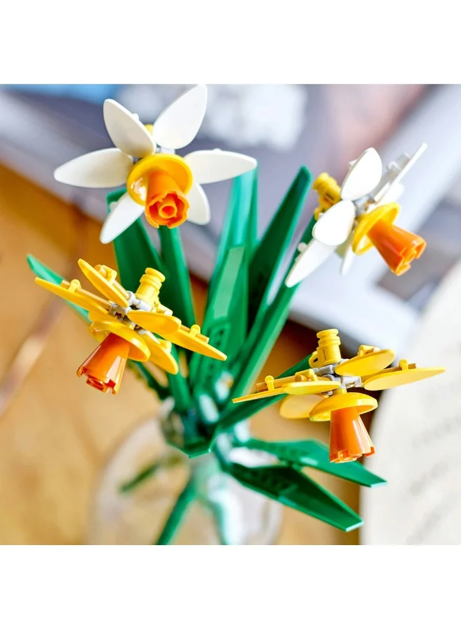 LEGO Daffodils Celebration Gift 40747 (216) Pieces