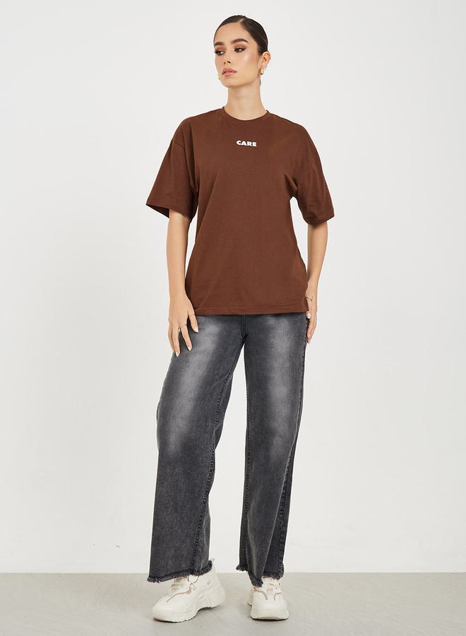 Styli Styli Oversized Slogan Print Longline T-Shirt  - Image 2
