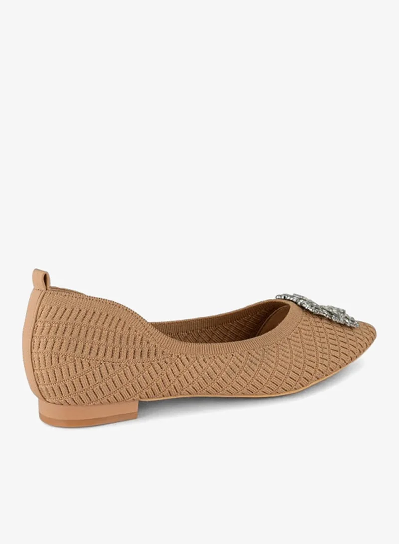 Vincci Women Pointed Toe Low Heel Pumps