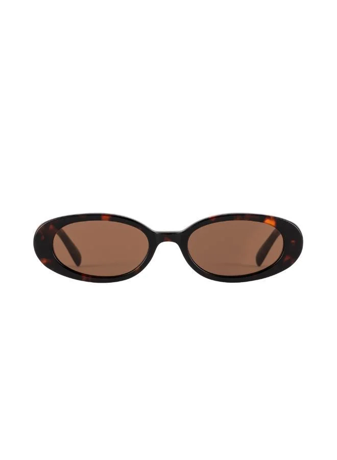 كارين وازن Olivia Oval Sunglasses