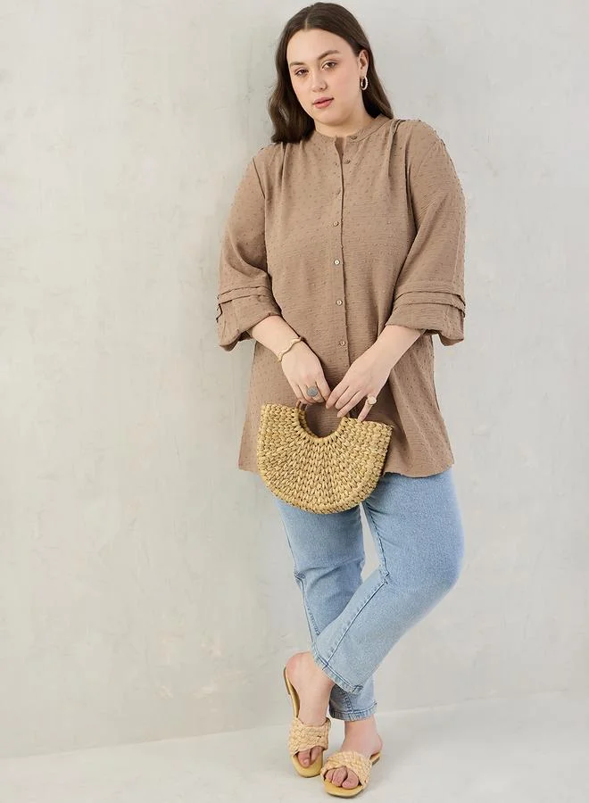 Femmella Femmella Plus Beige Dobby Longline Shirt