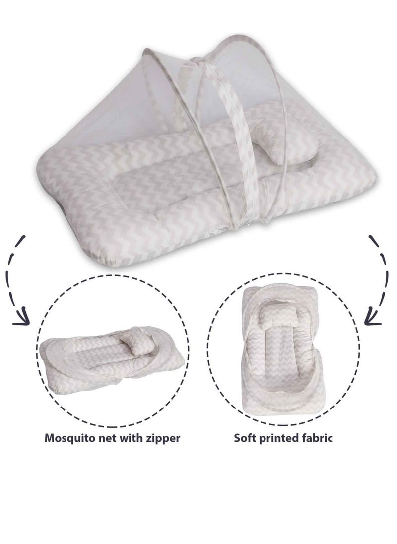 BABYCARA - Softly Padded Mattress Sleeping Baby Cot With Net And Pillow - Image 1