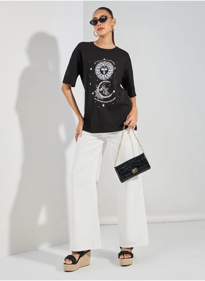 Styli Oversized Sun and Moon Graphic Print T-Shirt