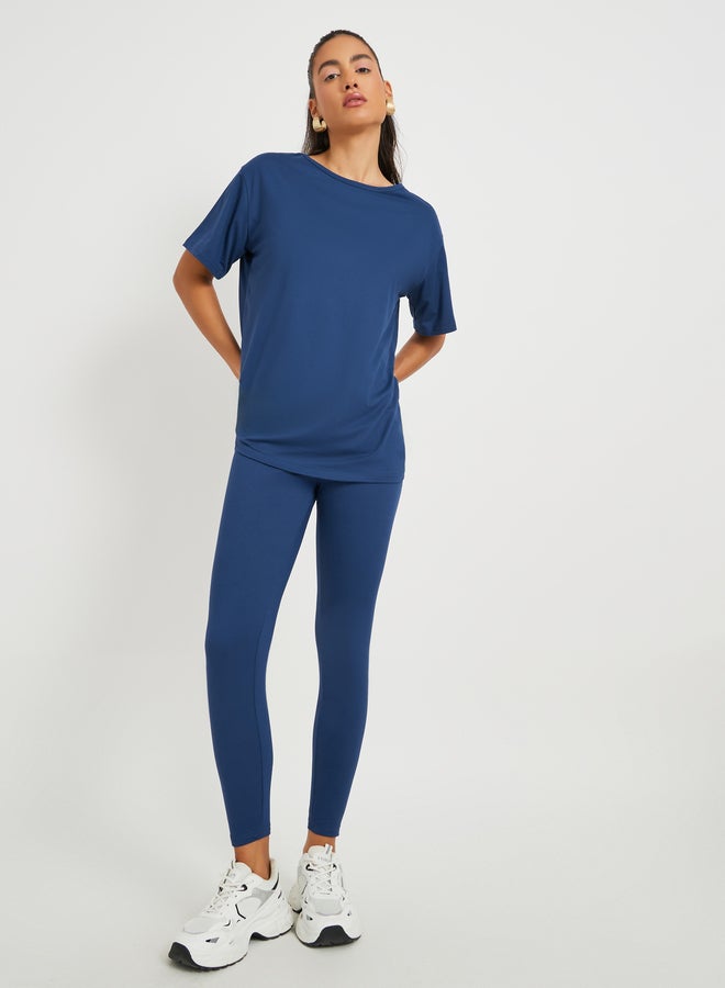 تايك تو طقم تي شيرت قصير الأكمام وسروال ضيق - Image 2