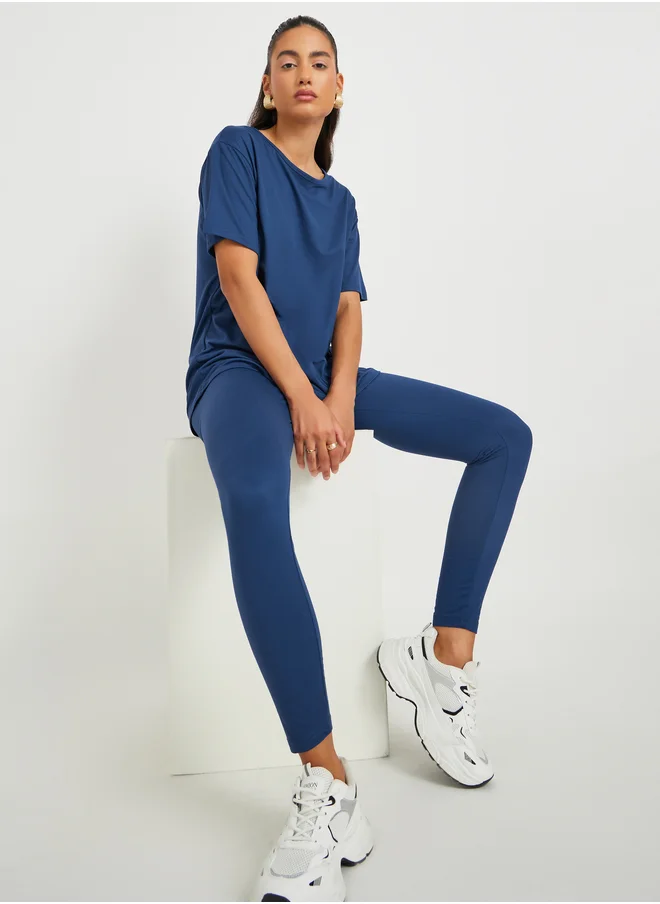 ستايلي Solid Short Sleeve T-Shirt and Leggings Co-Ords