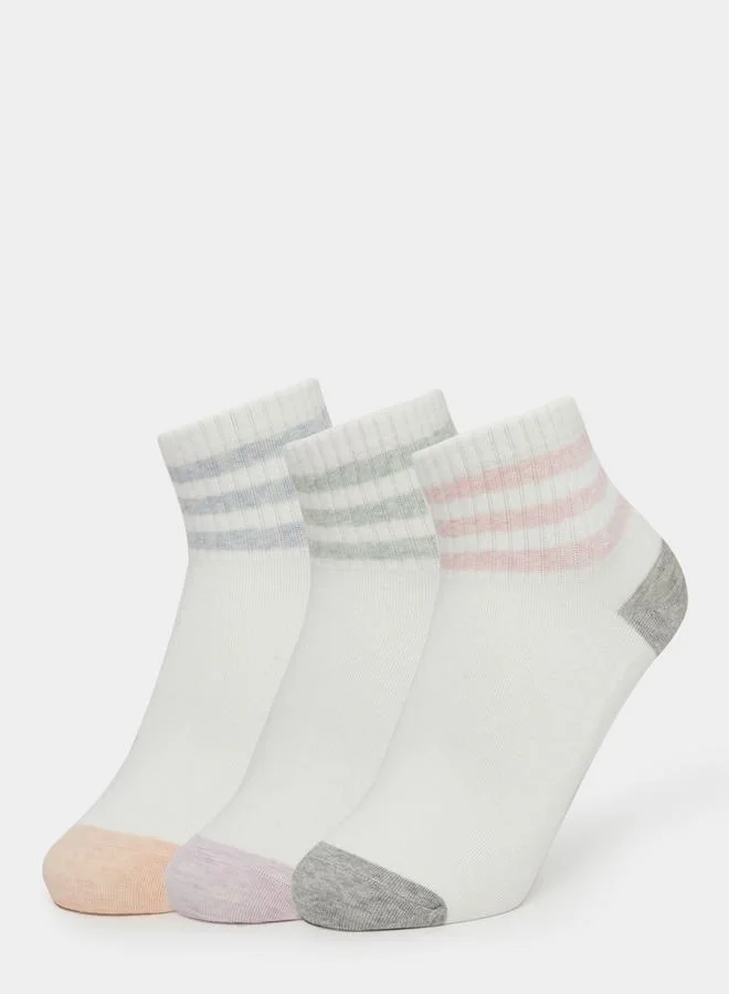 ستايلي مجموعة من 3 جوارب مخططة