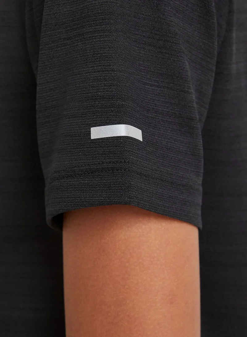 Nike Youth Dri-Fit Miler T-Shirt