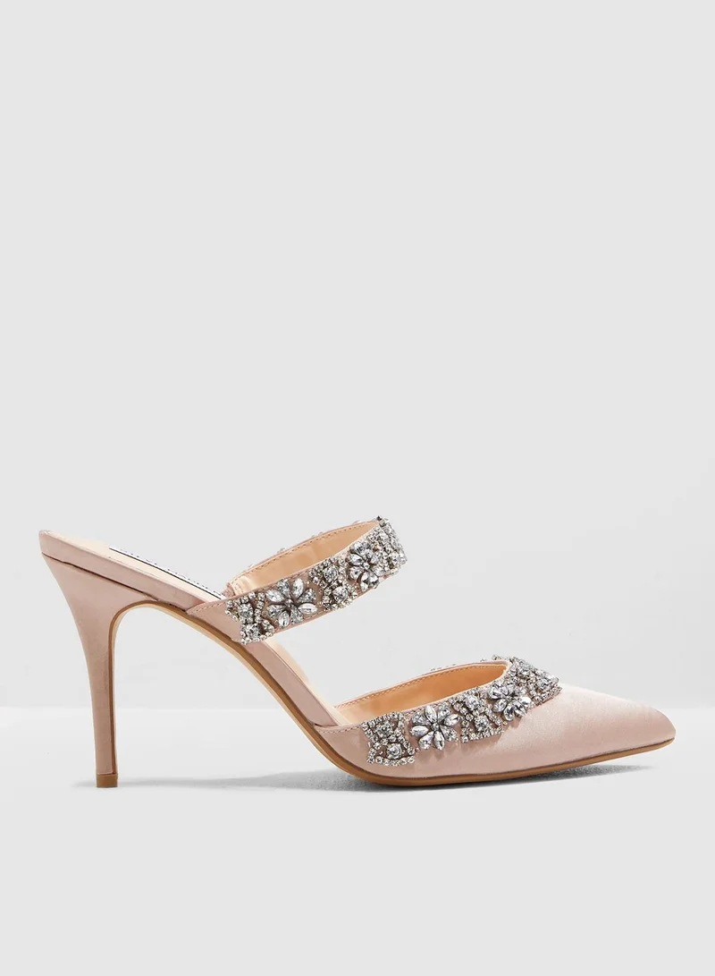 STEVE MADDEN Elina Pump-Nude Satin