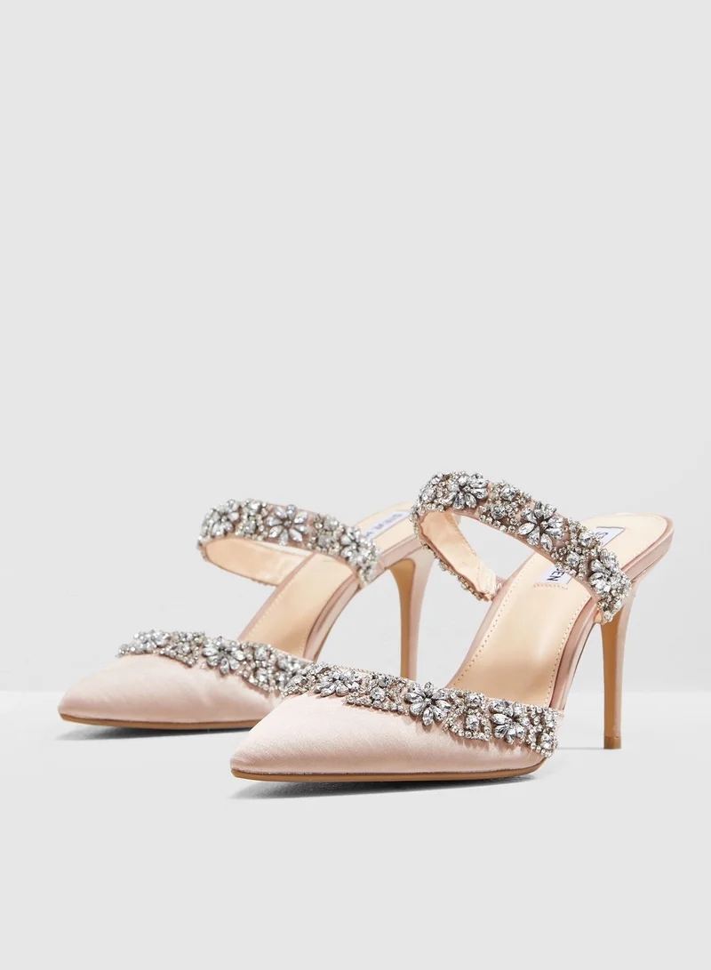 STEVE MADDEN Elina Pump-Nude Satin