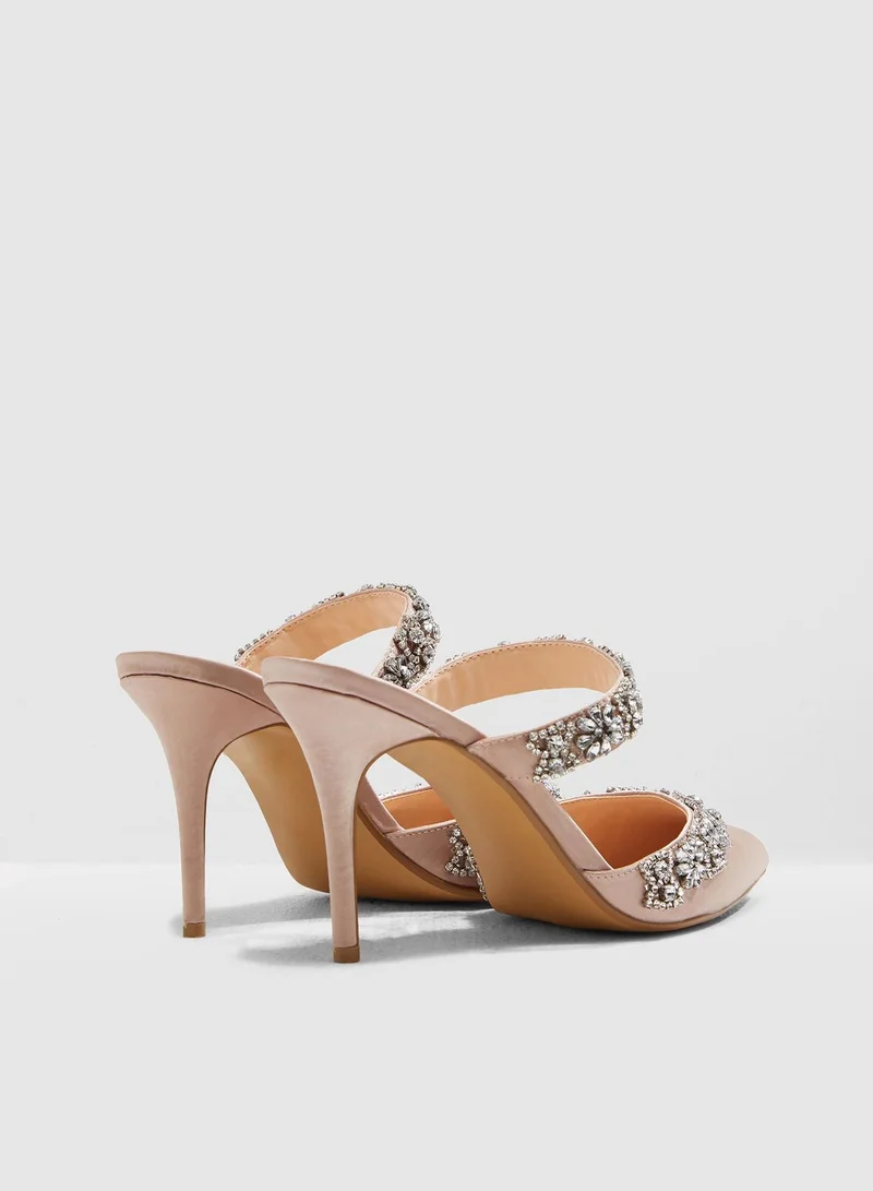 STEVE MADDEN Elina Pump-Nude Satin