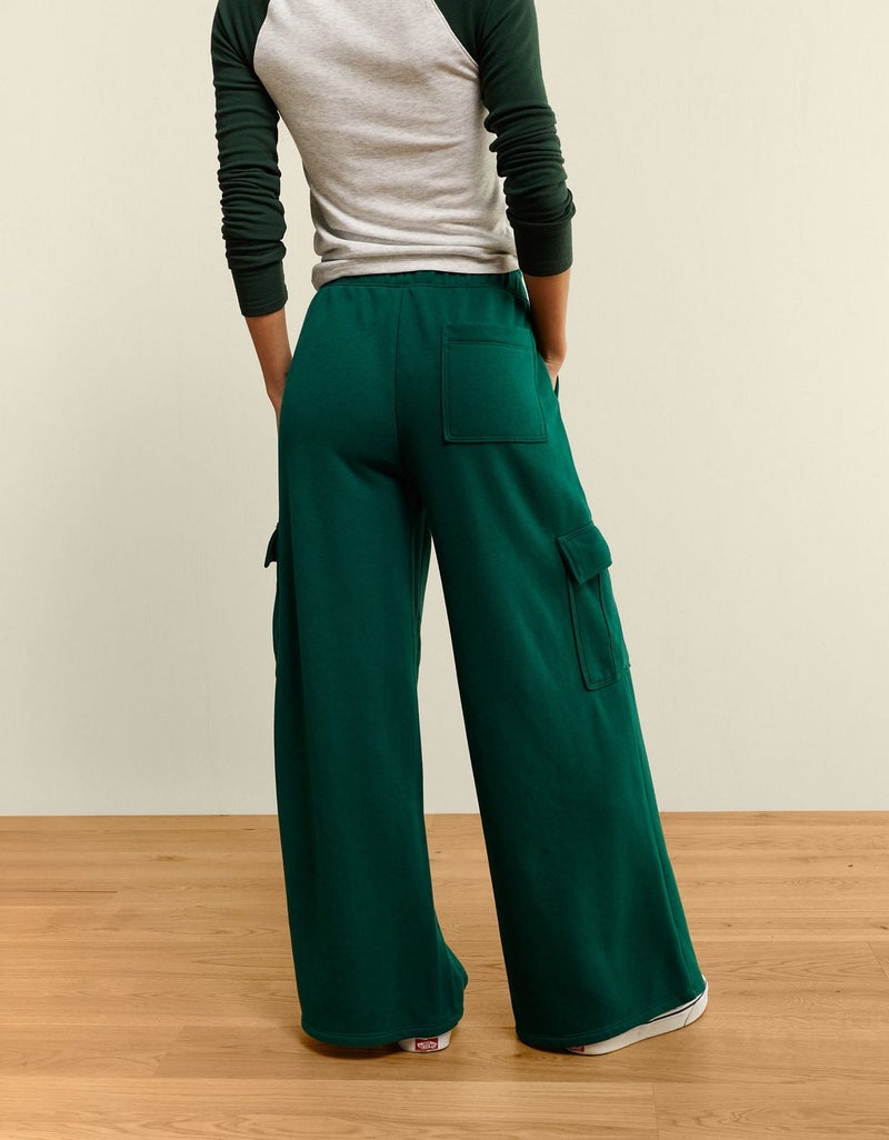 American Eagle AE Everyday Luxe Cargo Wide-Leg Sweatpant - Image 2