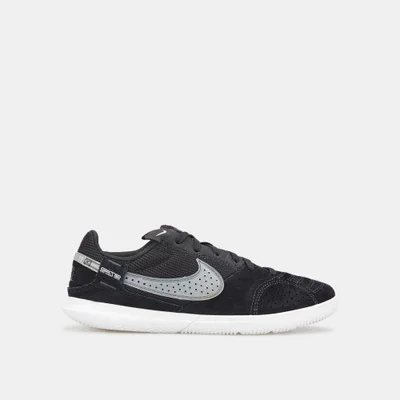 Nike Kids' Jr. Streetgato Football Shoe (Older Kids)