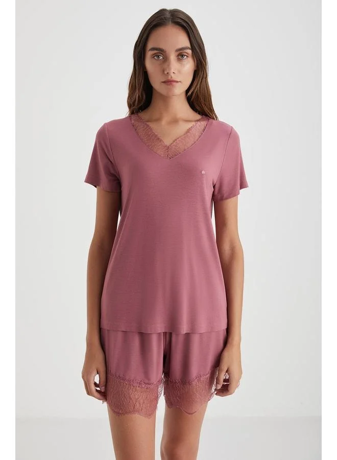 Penye Mood Comfort Mood Shorts Set.