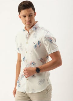 The Indian Garage Co Men Slim Fit Conversational Printed Half Sleeves Cutaway Collar Casual Shirt  - Image 3