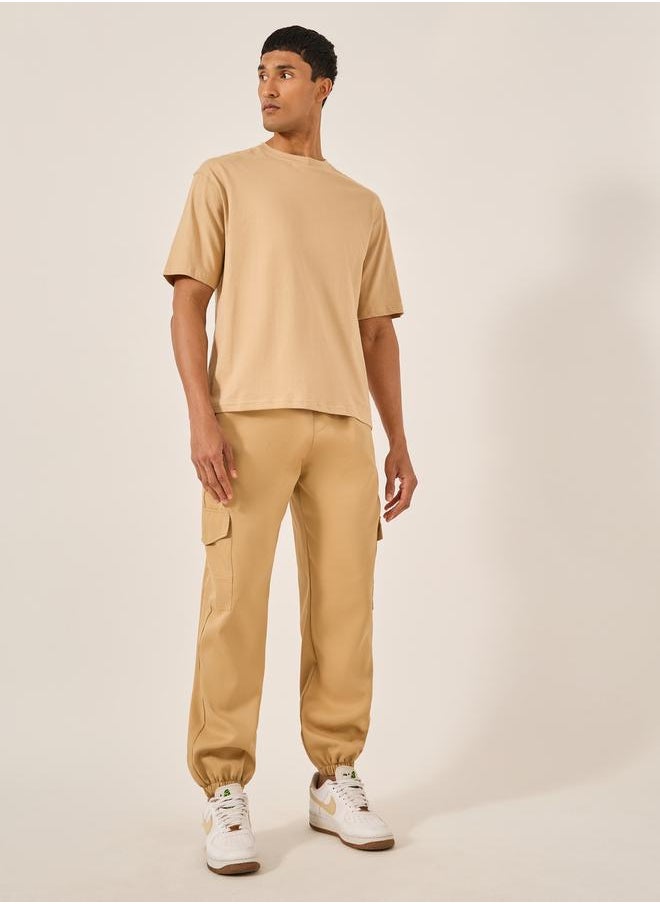 Styli Mid Rise Slim Fit Cargo Pants with Drawstring  - Image 2
