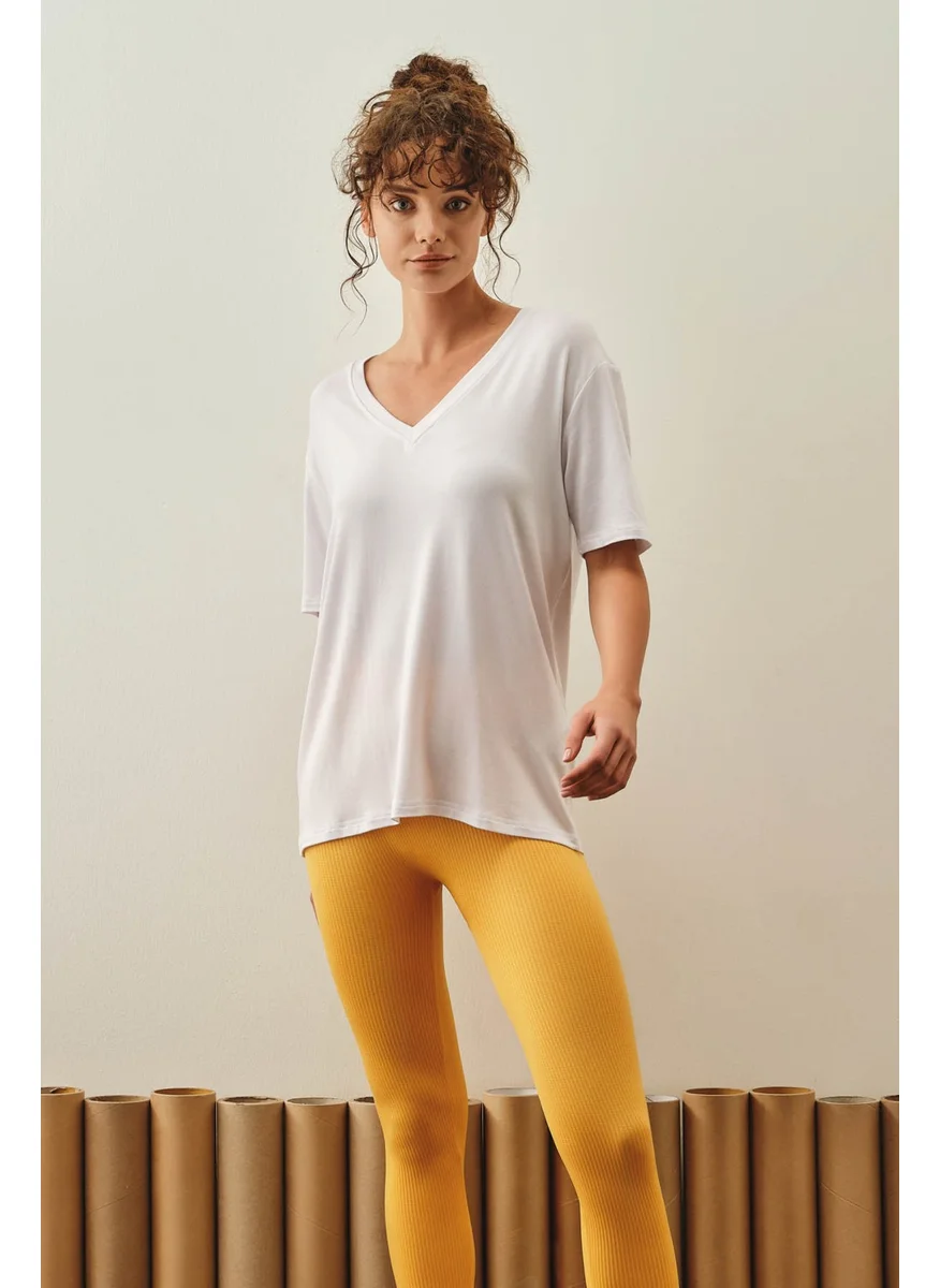 Hays Women's T-Shirt-Short Sleeve