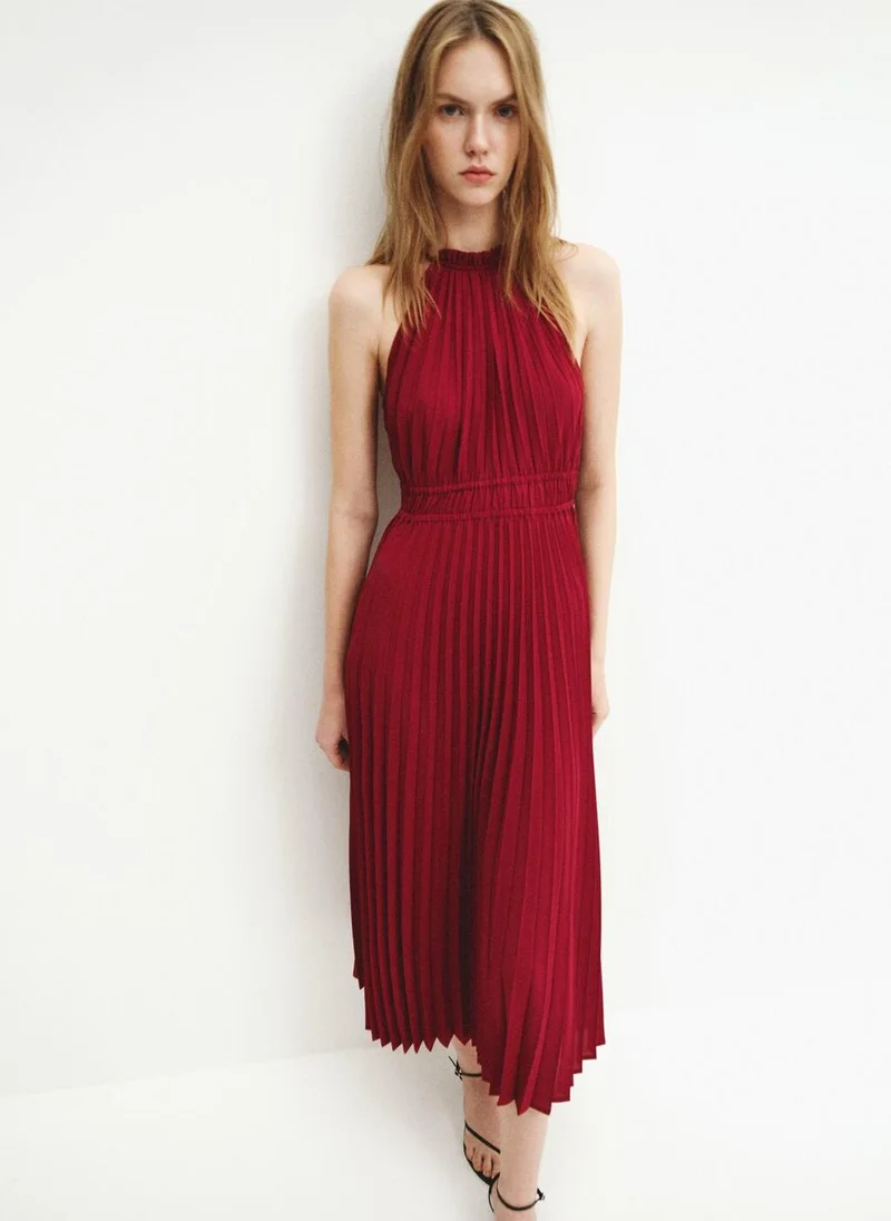 مانجو Pleated halter neck dress