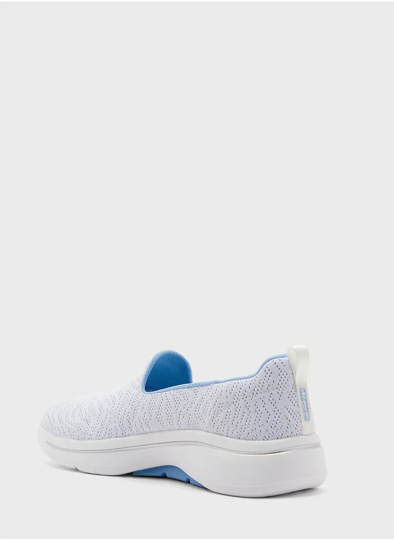 SKECHERS Go Walk Arch Fit