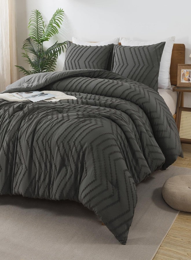 Andency مجموعة لحاف كينغ مريحة بحجم كبير رمادي داكن 120x98، مجموعة لحاف بوهو بحجم كبير ناعمة دافئة مزخرفة، 3 قطع مجموعة أغطية سرير بوهيمية ذات تصميم جمالي مزخرف على شكل شيفرون - Image 2